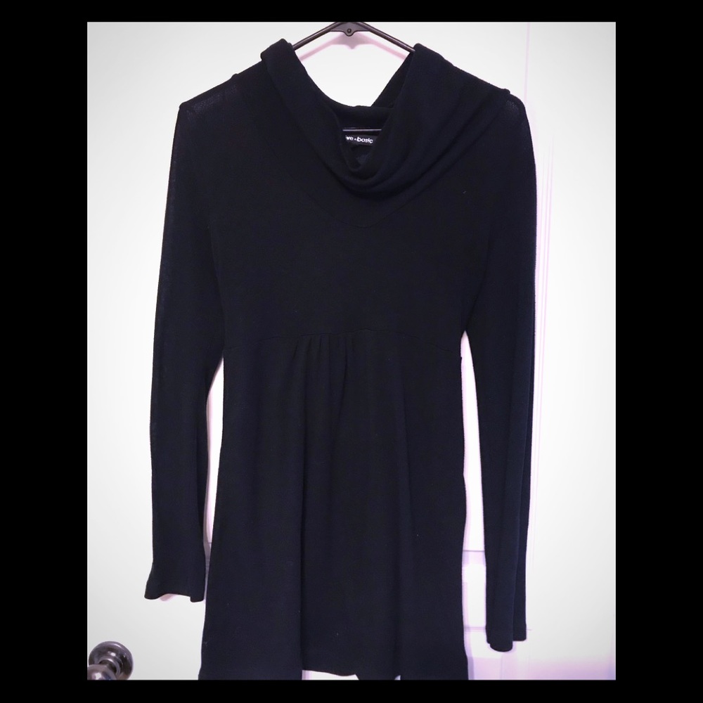 Black “Active *Basic” tunic/dress.